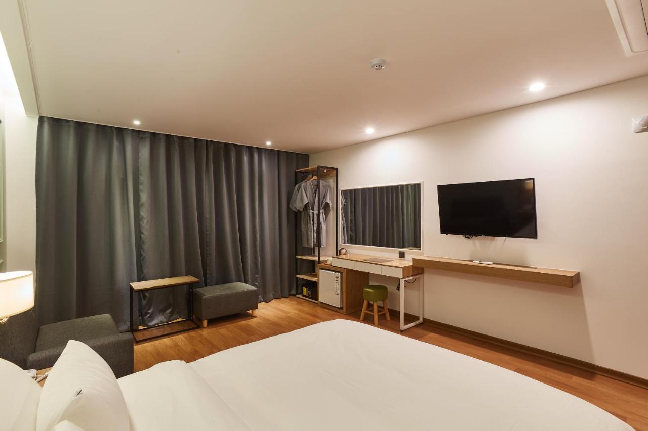 Hotel The Maru Пхёнчхан Экстерьер фото